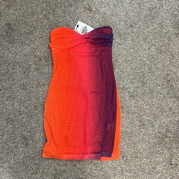 Princess Polly Red and Purple Ruched Bodycon Dress - Picture 5 of 6